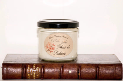 Bougie parfumée Fleur de Sakura - L'Atelier Ginko - Boutique en Ligne