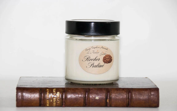 Bougie parfumée Rocher praliné cire de soja artisanale - L'Atelier Ginko