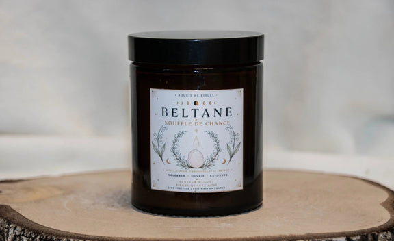 Bougie Rituel Beltane – Amour, Fertilité & Abondance - L'Atelier Ginko - Boutique en Ligne