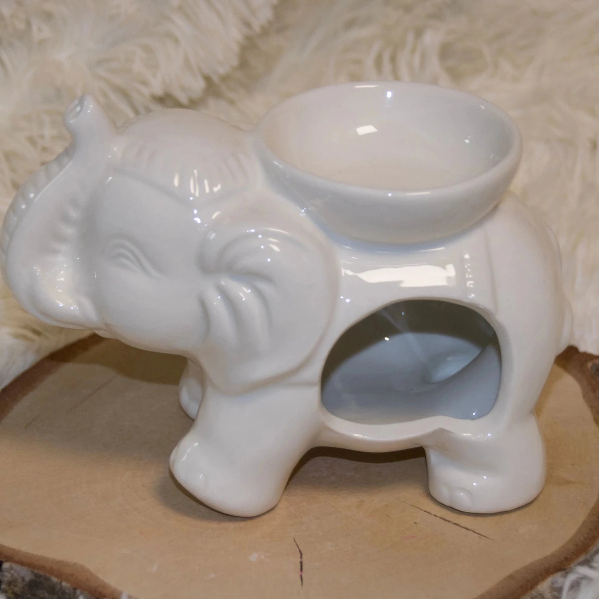 Diffuseur Tandor Blanc céramique allumé ambiance – L'Atelier Ginko
